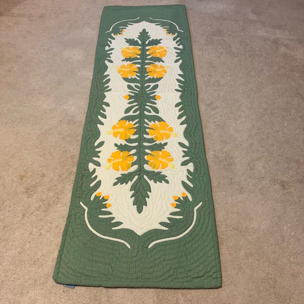 Hawaiian Handmade Quilt Table Runner